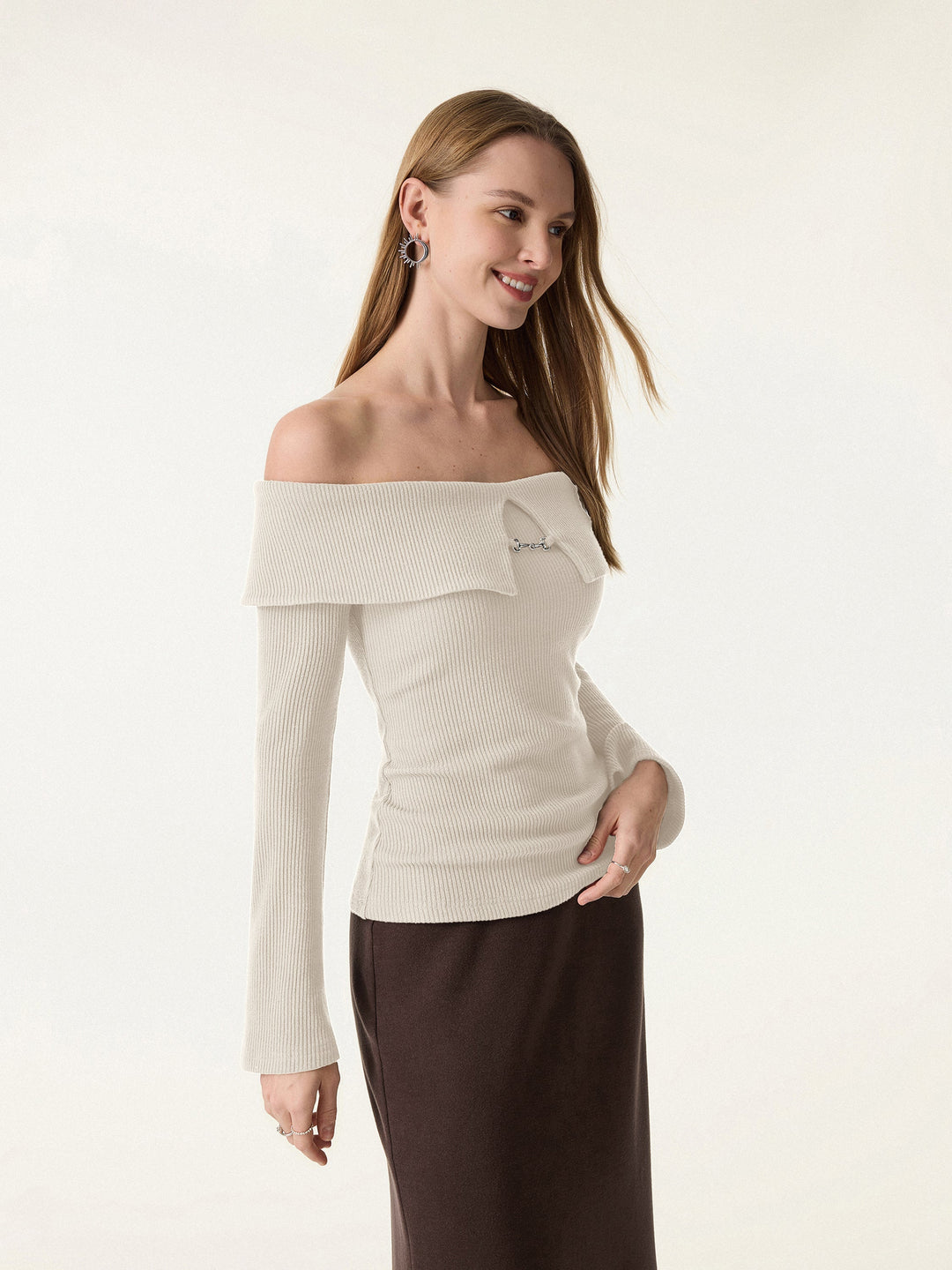 Naadmaastricht | Antislip BH met Metaalketting-Detail en Open Schouders