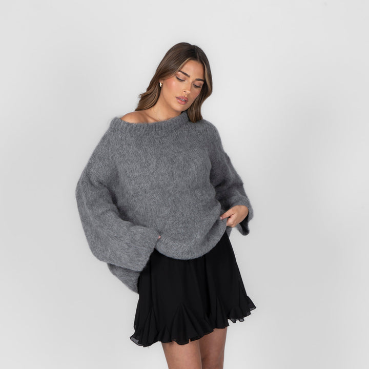 Naadmaastricht | Ultra-Zachte Off-Shoulder Knit