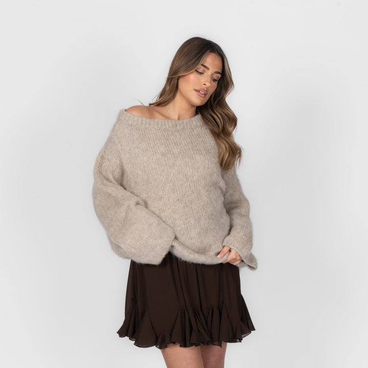 Naadmaastricht | Ultra-Zachte Off-Shoulder Knit