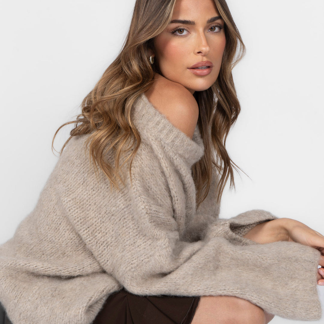 Naadmaastricht | Ultra-Zachte Off-Shoulder Knit