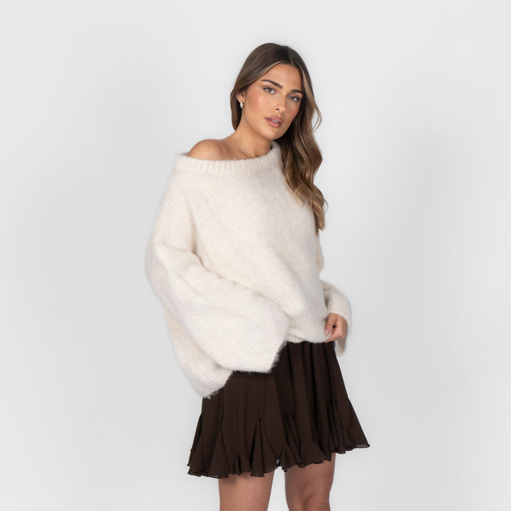 Naadmaastricht | Ultra-Zachte Off-Shoulder Knit
