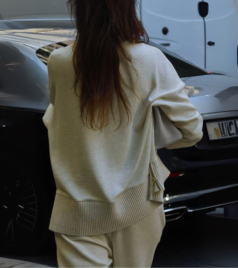 Naadmaastricht | Saskia Elegant Tweedelig Set met Hoge Kraag