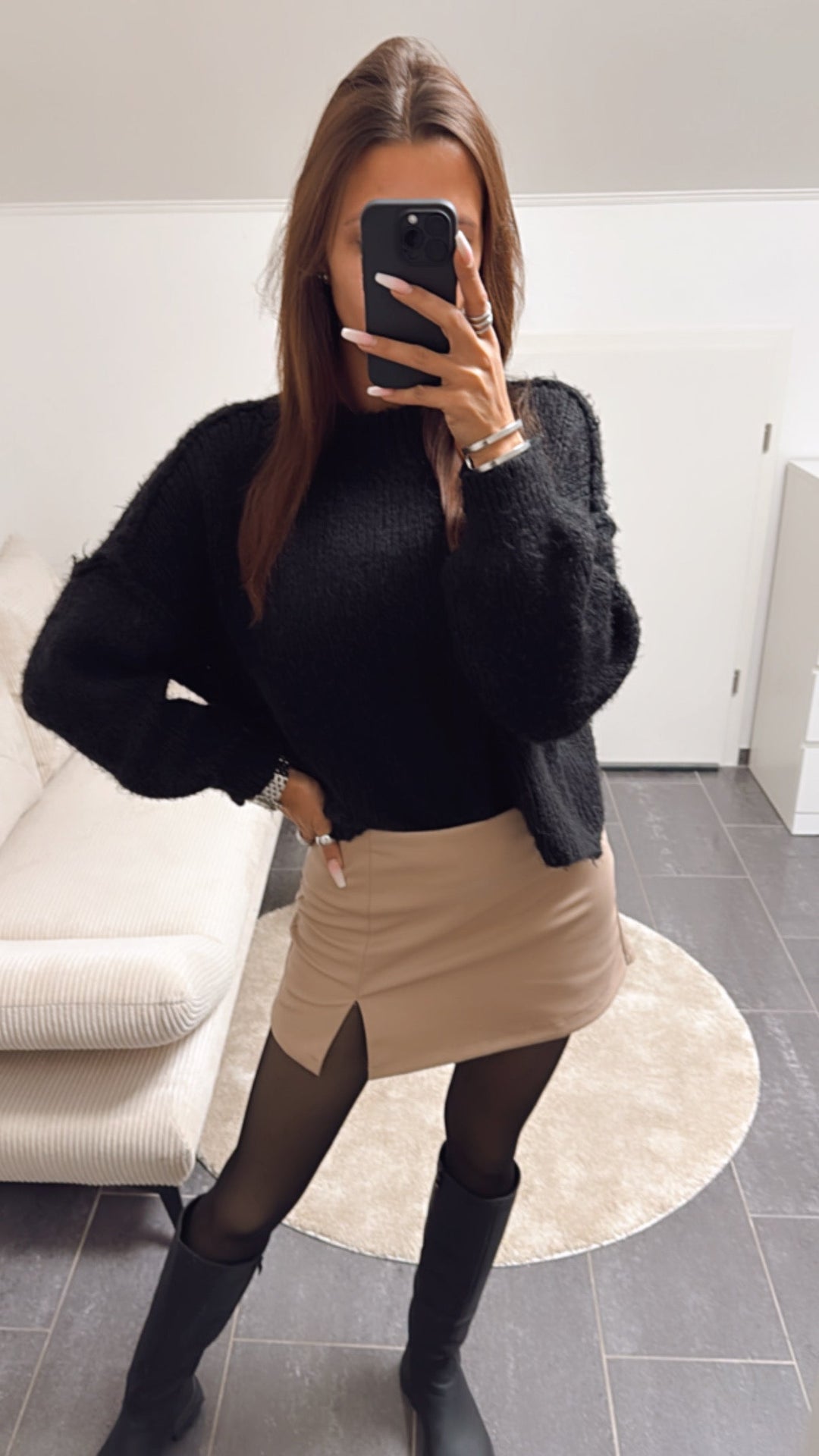 Naadmaastricht | Lederlook Broek-Rok – Donkerbeige