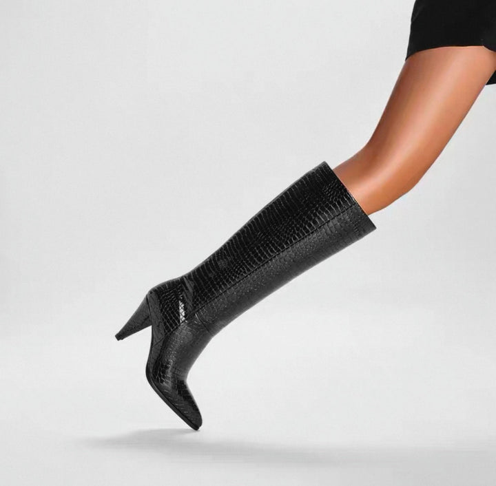 Naadmaastricht | Leren Enkellaarsjes met Textuur & Stro-Look