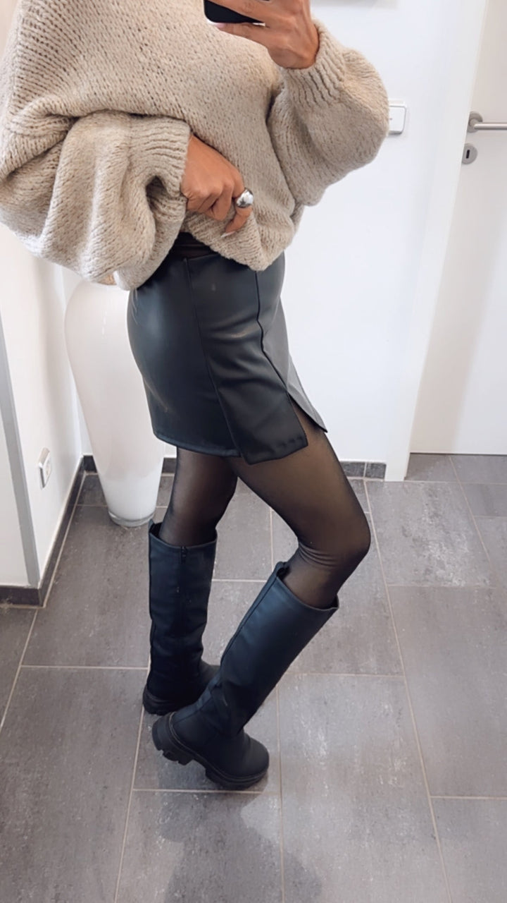 Naadmaastricht | Broek-rok in lederlook / zwart