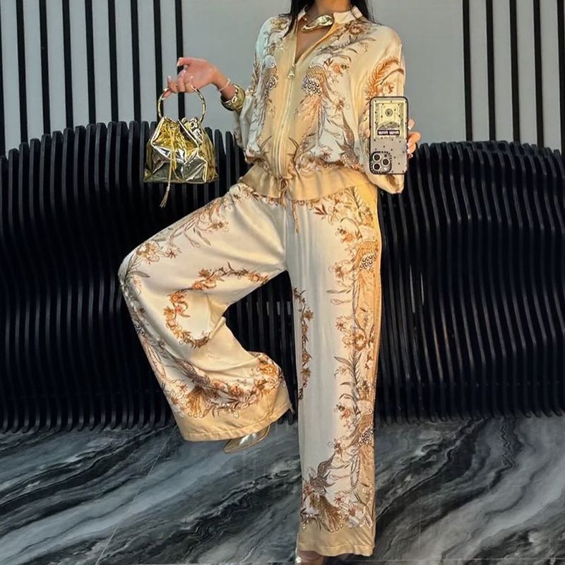 Naadmaastricht | Set van satijnachtige sportstof