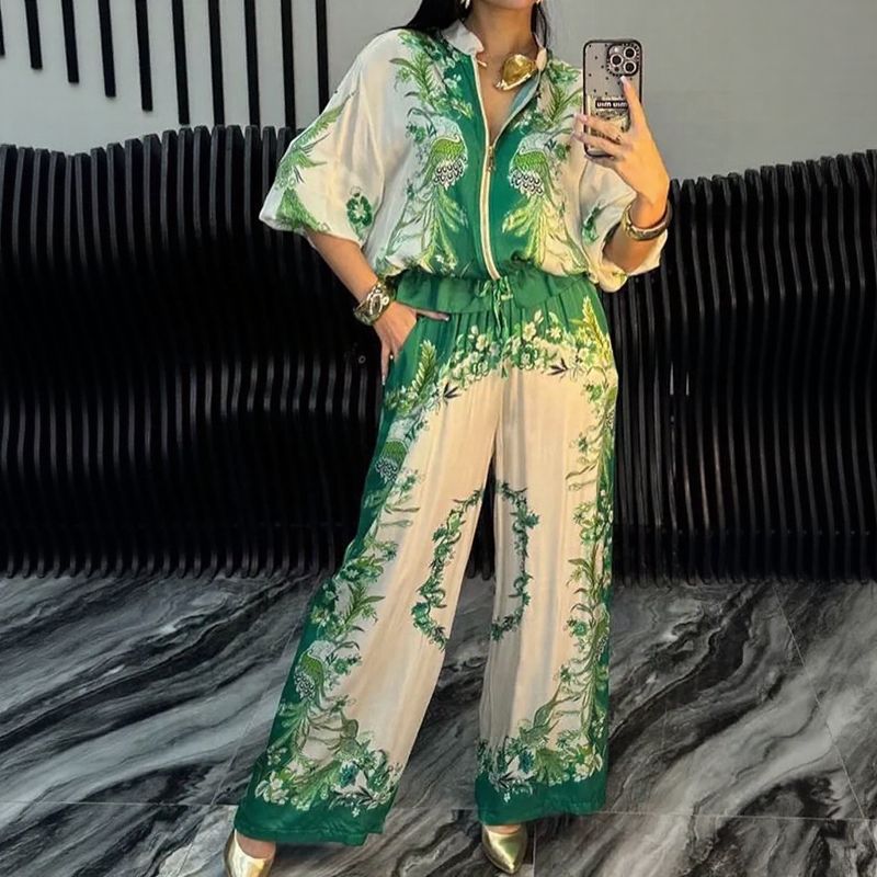 Naadmaastricht | Set van satijnachtige sportstof