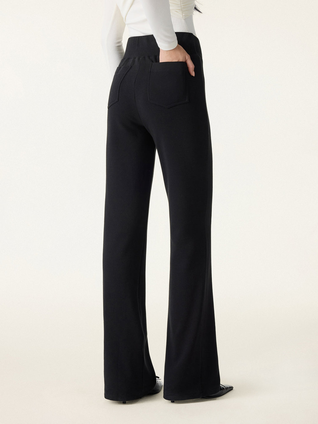 Naadmaastricht | Warme Instapbroek met V-Taille en Uitlopend Been