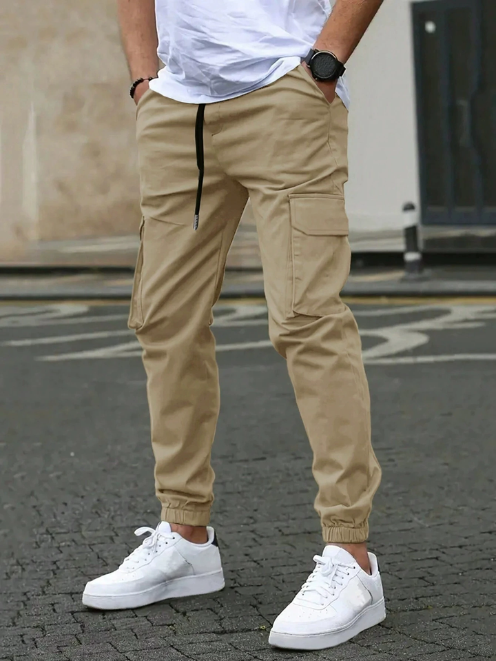 Naadmaastricht | Cargo-jogger David