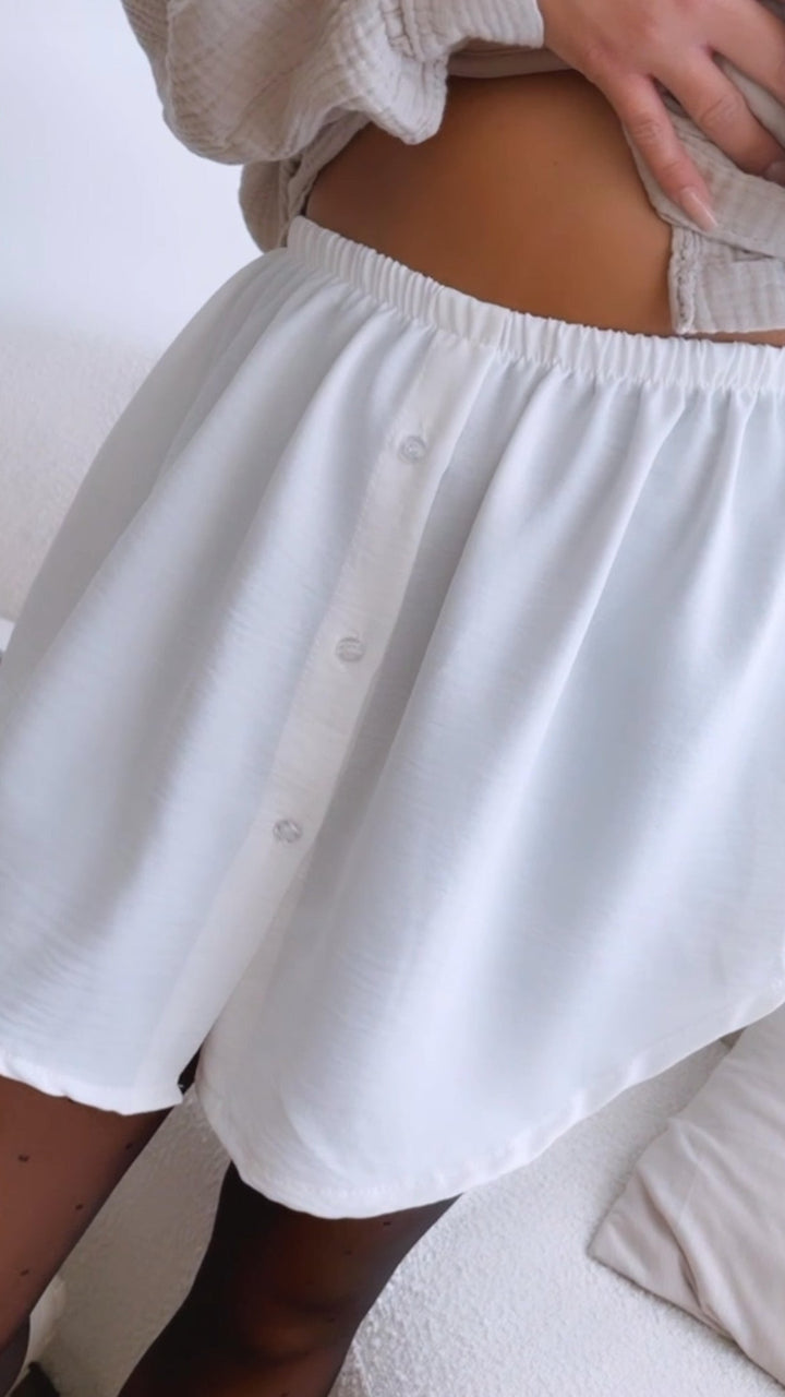 Naadmaastricht | Blouse-rok met knopen / wit